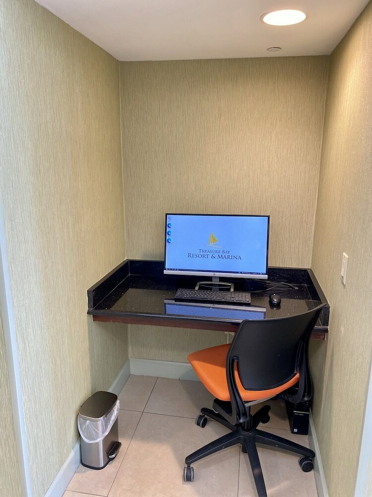 Treasure Bay Hotel & Marina