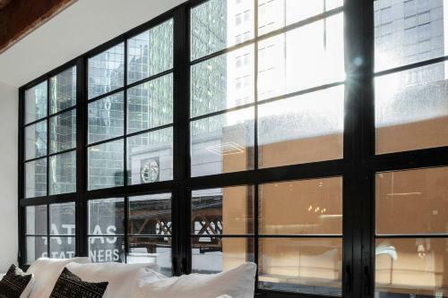 Apartamento Spacious & Private 3 Bdr Luxury Condo In Downtown!