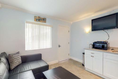 Apartamento The Schagrin Suite At Pelican Pointe