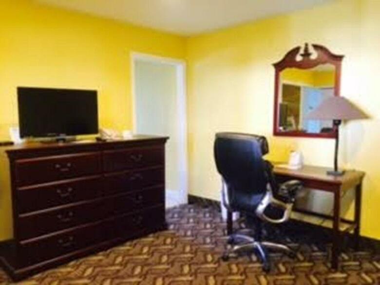 Hotel Days Inn Redwood City
