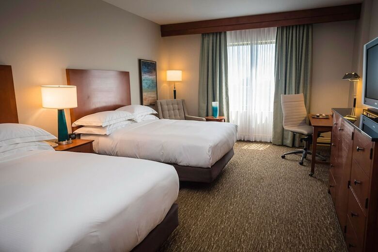 Hotel Hilton St. Petersburg Carillon Park