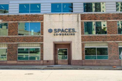 Apartamento Great Location + City Views | Walk Anywhere 1br