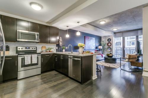Apartamento Uptown Victory Park 1203