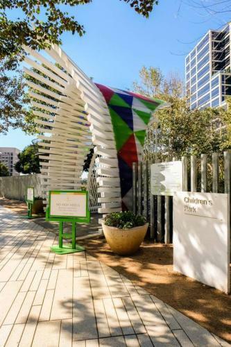 Apartamento Relax & Unwind In Spacious 1br W/ Parking