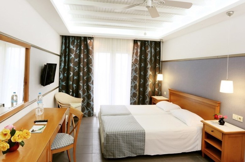 Hotel Apollo Palace