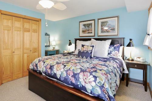 Sunnyside Five-bedroom Chalet