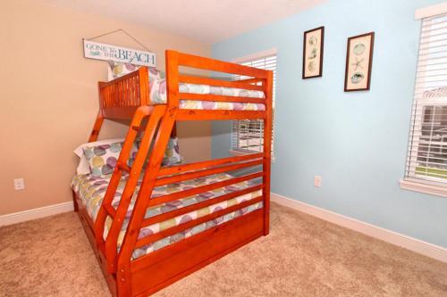 Acorn Court Villa 4412