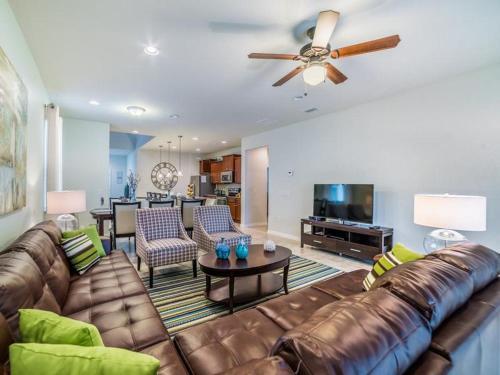Villa Westside Resort Platinum - 702 Holiday Home
