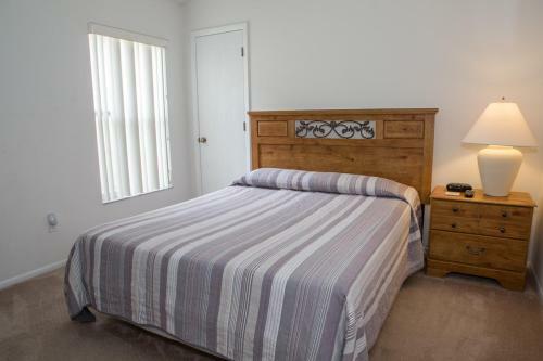 Sarah's Hampton Lakes Villa - Three Bedroom Home