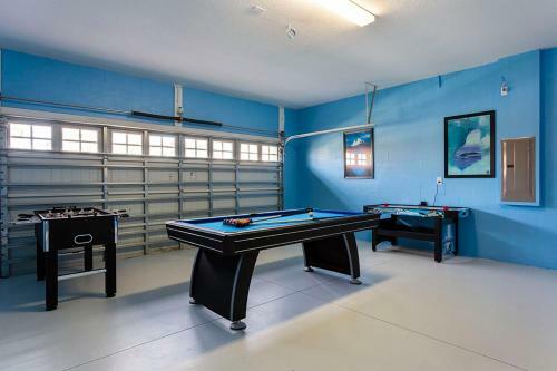 Champions Gate - Eight Bedroom Villa - Cg014