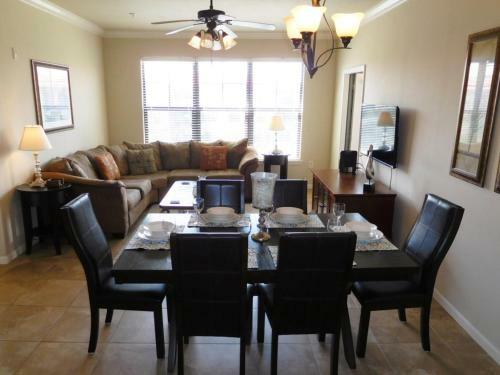 Charo Apartment # 904-537