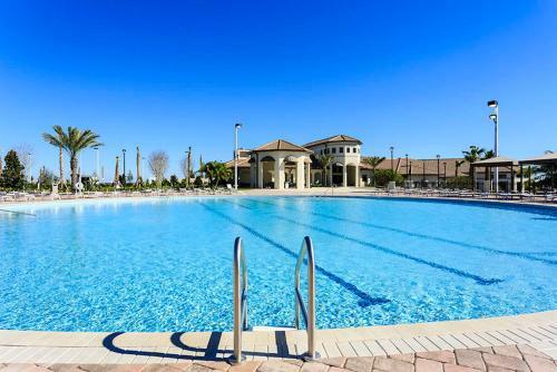 Champions Gate - Eight Bedroom Villa - Cg019