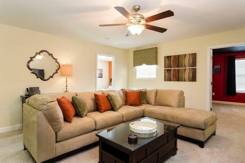 Champions Gate - Eight Bedroom Villa - Cg019