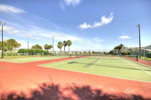 Lakeside Villa Bloomingdale