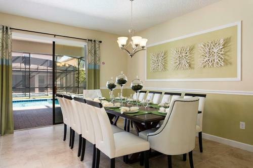 Champions Gate - Eight Bedroom Home - Cg016