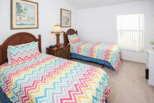 Linda's Highgate Park Villa - Four Bedroom Home