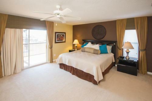 Enchanted West Haven Villa - Five Bedroom Home
