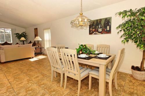 Kim's Highlands Reserve Villa - Four Bedroom Home
