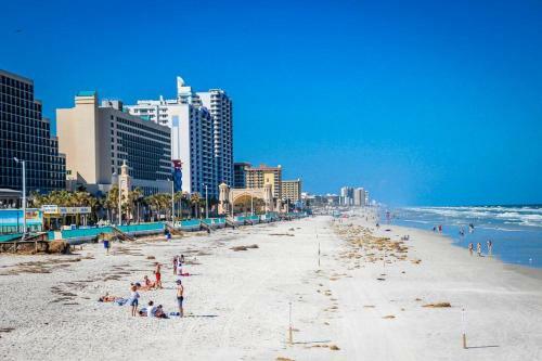 Hotel Ocean Walk Resort 2 Br 1401