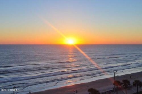 Ocean Walk Resort 1707