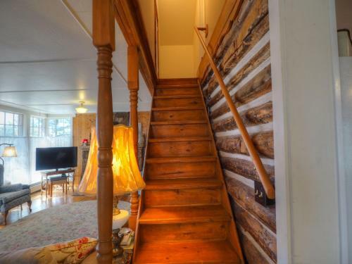 New! Edelweiss Mountain Haus -- E.v. Reg # 3386 Cottage