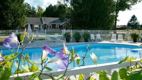Hotel Peninsula Park-view Resort
