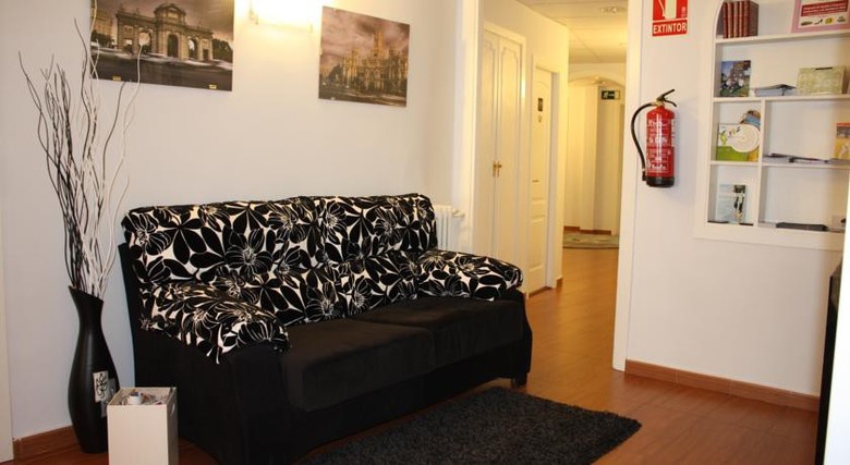 Hostal Madrid Gran V�a Lxiii