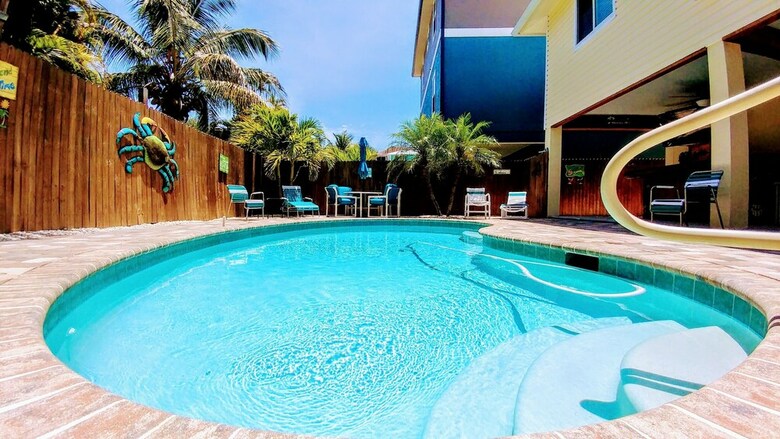 Blue Starfish Estate - Three Bedroom Home