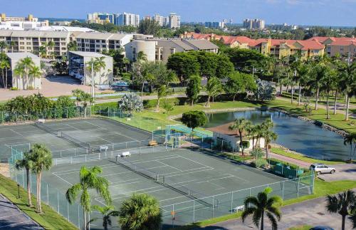 Estero Beach & Tennis #205c Apartment