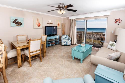 Apartamento Pelican Isle 116 Condo