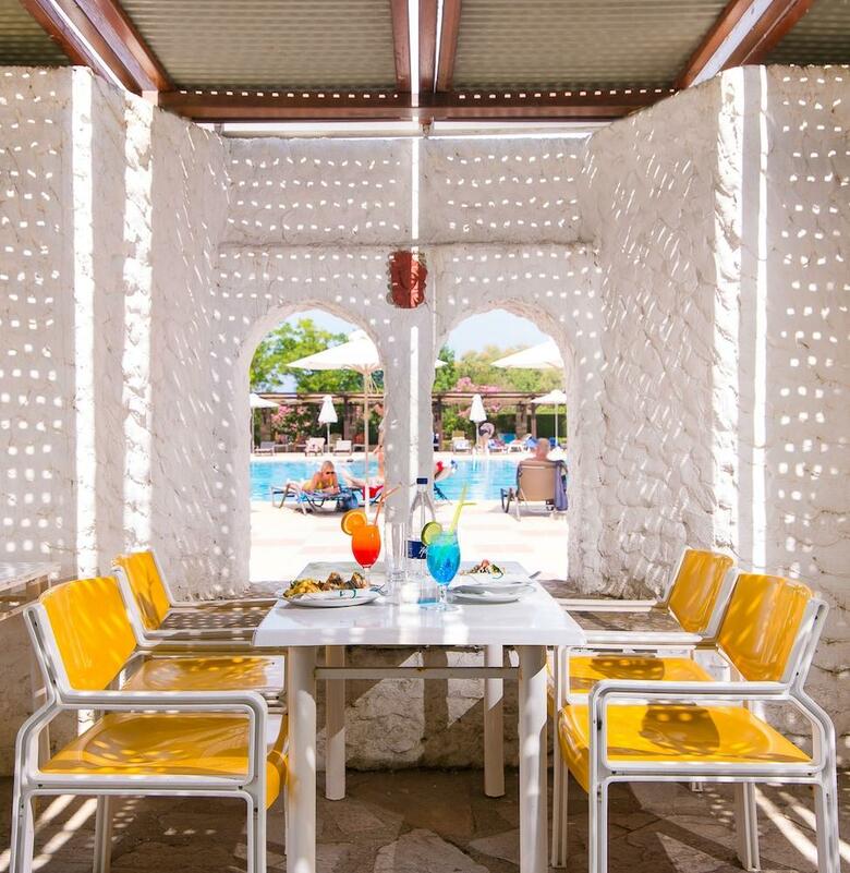 Athos Palace Hotel