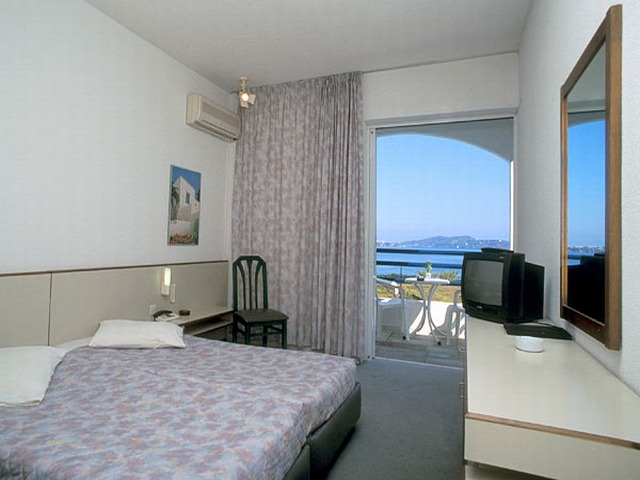 Hotel Radisson Resort Plaza Skiathos