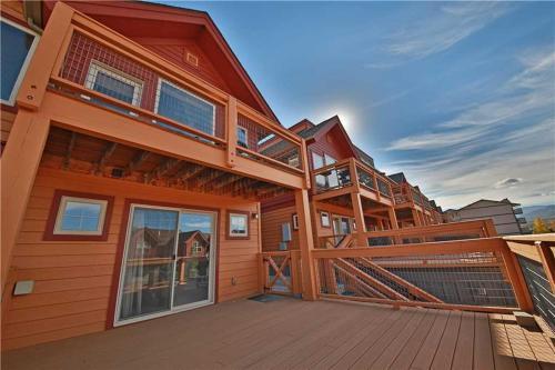 Apartamento Waterside West F4 Condo