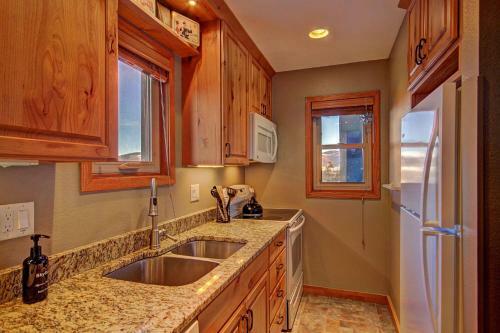 Apartamento 315 Woodbridge Condo
