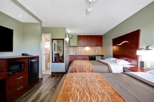 Motel Canada's Best Value Inn Burlington
