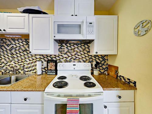 4121 Las Palmas Street Home
