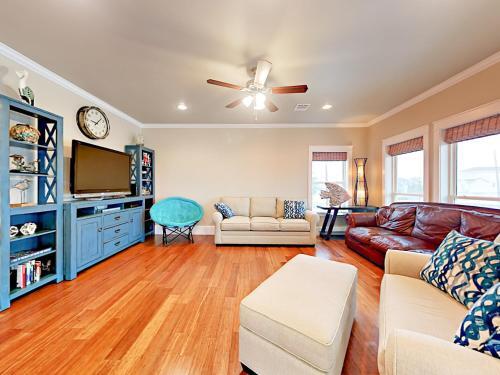 21606 Termini San Luis Pass Rd Home