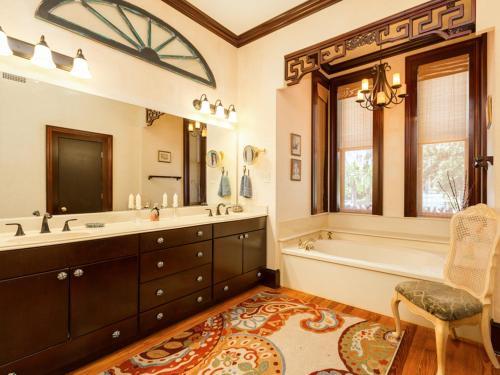 Galveston Family Home