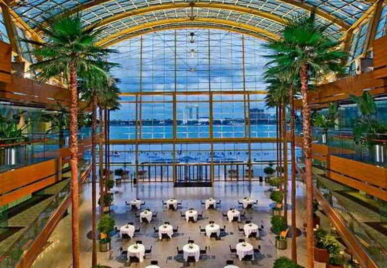 Hotel Detroit Marriott At The Renaissance Center