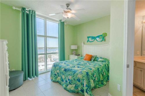 Apartamento Crystal Shores West 808