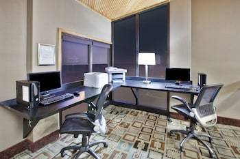 Hotel Holiday Inn Express Detroit Warren