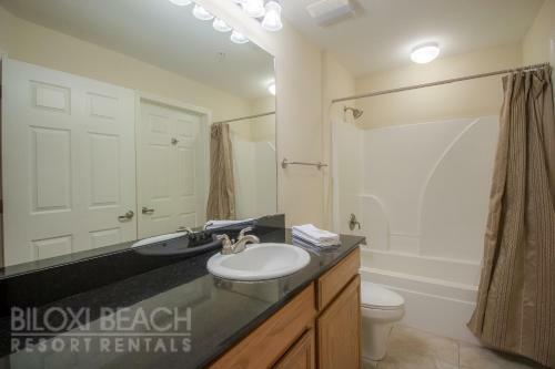Legacy I 102 - Two Bedroom Apartment