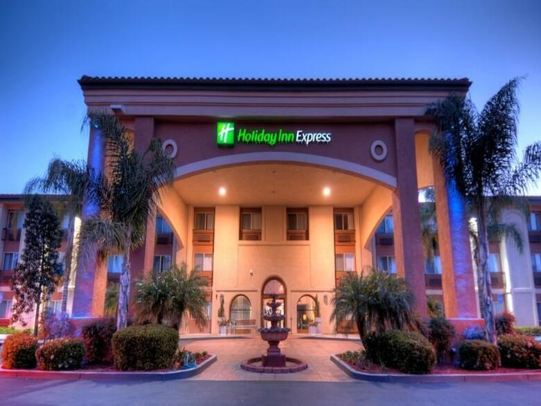 Hotel Holiday Inn Express Temecula