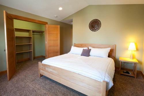 Brookside-river Vw-ac-3br/2.5ba