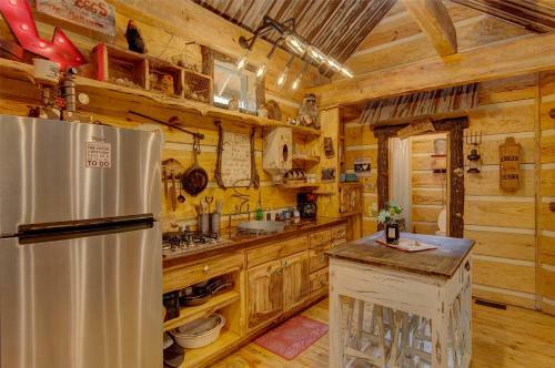 Bed & Breakfast Fox Pass Cabins