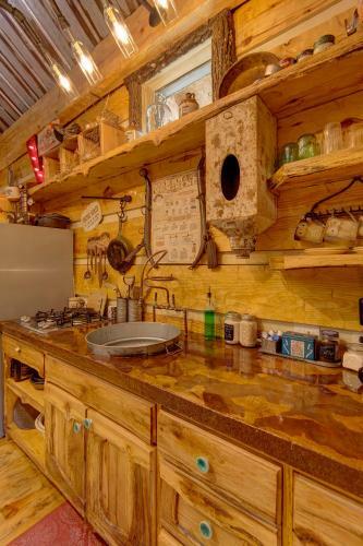 Bed & Breakfast Fox Pass Cabins
