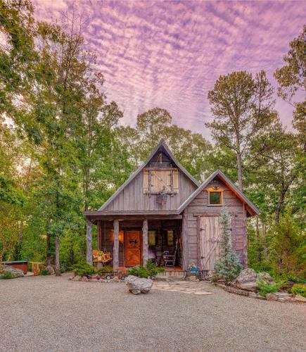 Bed & Breakfast Fox Pass Cabins