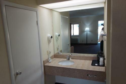 Hotel Vip Inn And Suites