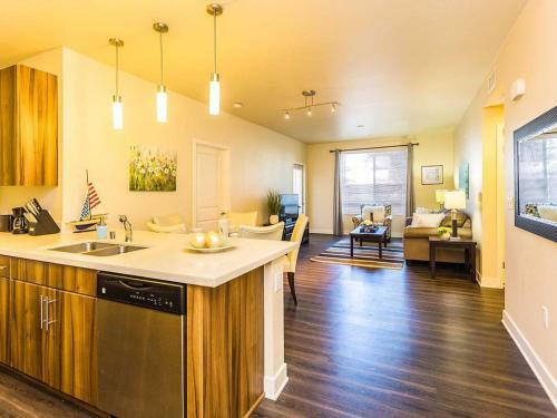Jamboree Apartment #873928 Apts
