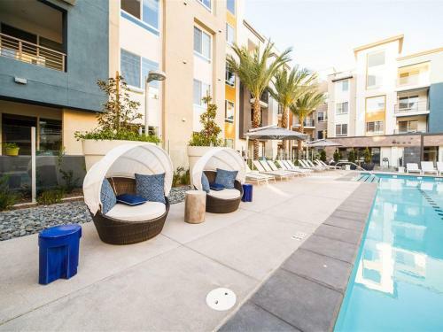 Jamboree Apartment #873928 Apts